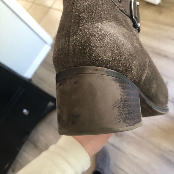 NATURALIZER Drewe Suede Buckle Bootie - Size 9 - Picture 9 of 11